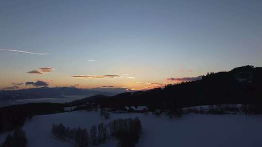 山，雪，傍晚，房子