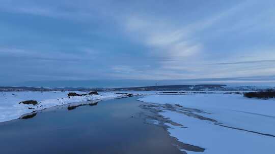 初春海拉尔河开河冰雪水面风景