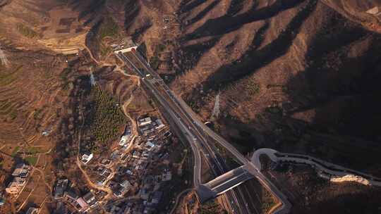 道路 公路 山区道路 村村通 基础建设 井陉