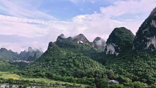 航拍视角下的田园山川风景