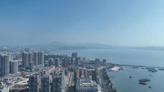 汕尾海边风景航拍海湾城市海滨大道建筑风光