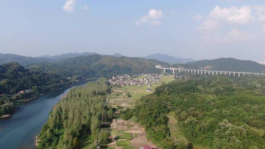 航拍山川河流青山绿水