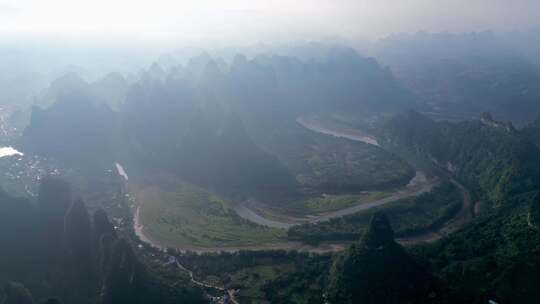 桂林山水漓江风光喀斯特地貌