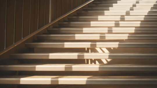 创意空间 时间变换 意境地产 光影楼梯