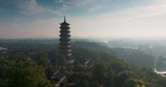 江苏省扬州市瘦西湖大明寺晨曦云雾风光航拍