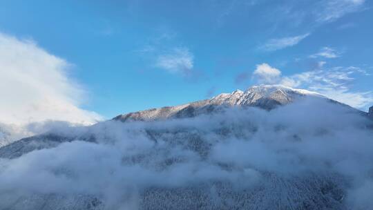 西藏丙察察雪山航拍