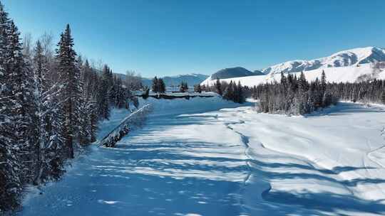 新疆冬季旅游 禾木冬天 村庄 禾木雪景