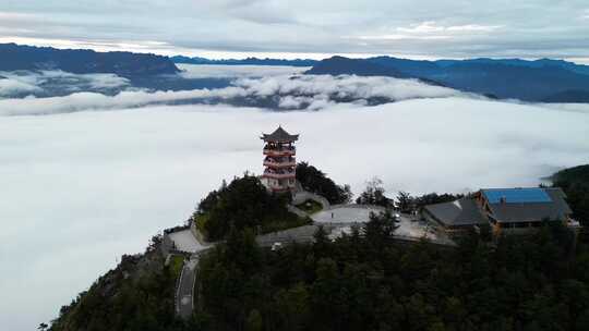 四川广元曾家山龙神阁美景