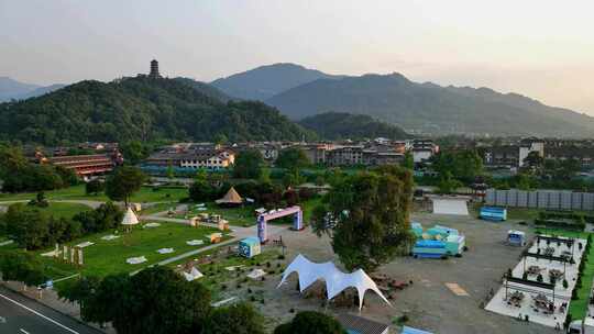 航拍四川成都都江堰风景去露营公园