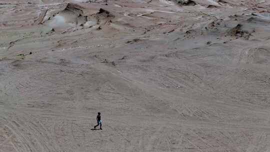 青海海西茫崖火星公路航拍4k视频