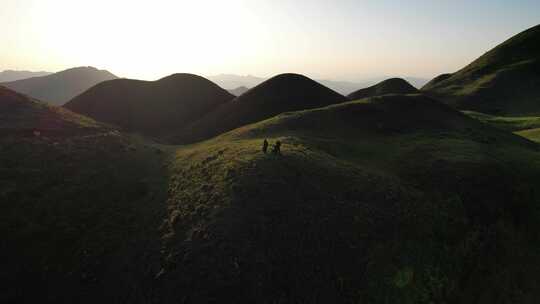 信宜平塘马安山草原，高山草甸视频素材模板下载