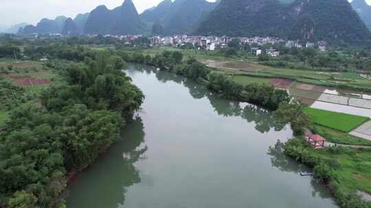 广西桂林遇龙河风景区风光