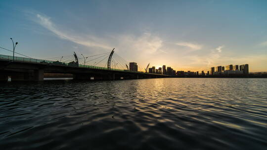 太原市南内环日落夜景延时