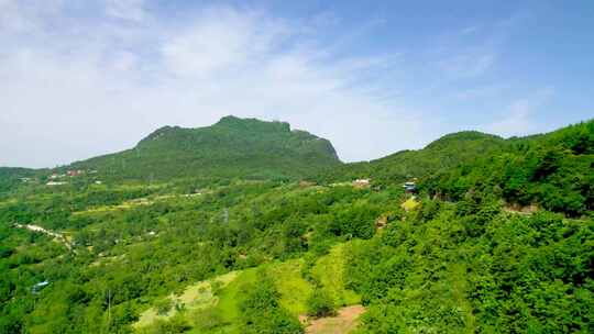 航拍甘肃陇南成县鸡峰山视频素材模板下载