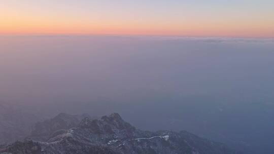 洛阳老君山雪景