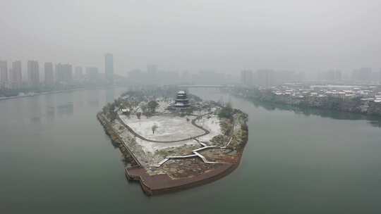 航拍衡阳市冬季雪景东洲岛雪景