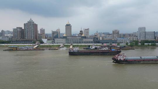 航拍长江货运码头港口