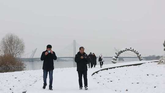 龙年春节汉中春雪