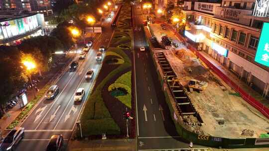 公路修路挖路建地铁道路施工路边挖掘机挖土