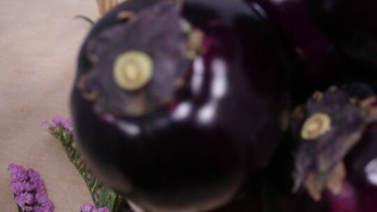 紫茄子长茄子茄子肉视频素材模板下载