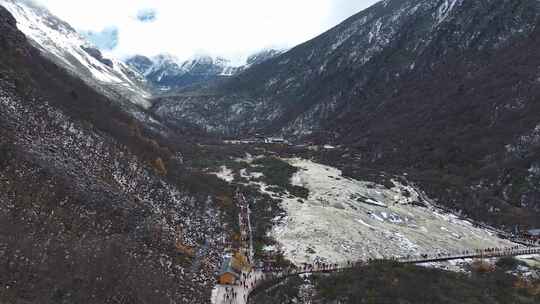 4K航拍四川九寨沟黄龙景区五彩池