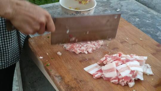 切肉切新鲜猪肉 (9)视频素材模板下载