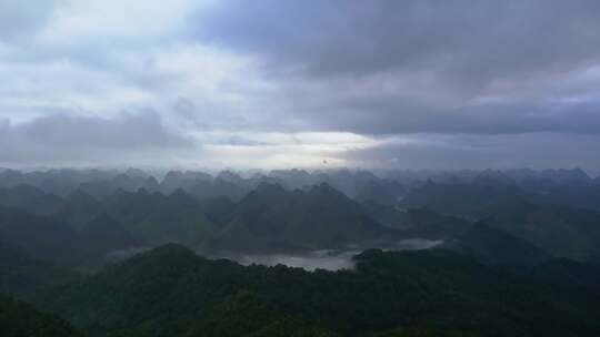 航拍清晨群山远山山峰喀斯特地貌