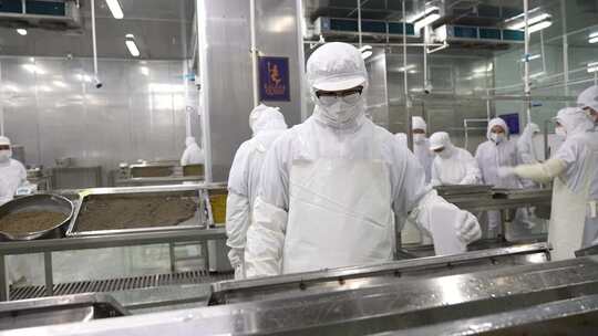 衢州鲟龙科技人工鲟鱼鱼子酱生产工厂5视频素材模板下载