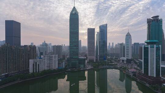 延时摄影城市天际线高楼夜景车流晚霞天空