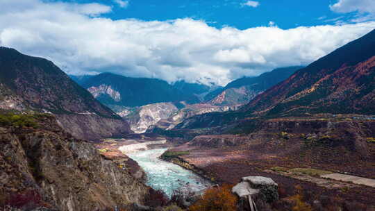 西藏林芝大峡谷航拍延时