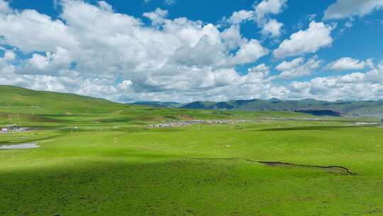 草原蓝天白云美丽云层空旷祖国大好河山