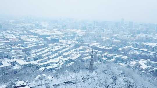 杭州西湖保俶塔雪景宝石山雪景浙江雪景