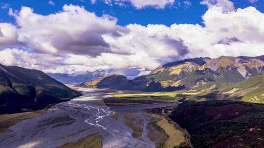 4K延时航拍新西兰皇冠山脉公路光影美景