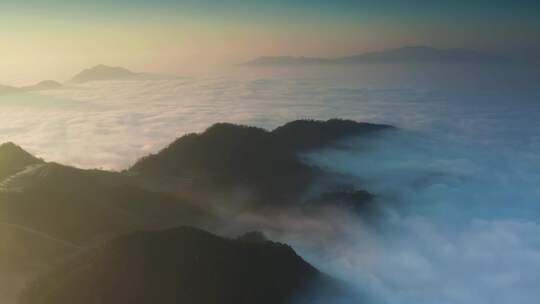 航拍高山群山山峰之间云雾云海