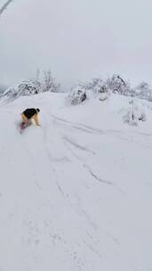 西岭雪山滑雪