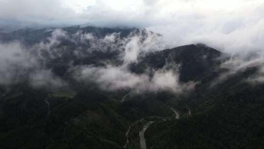 乡村大山里的云雾 森林 天空 宣传片素材