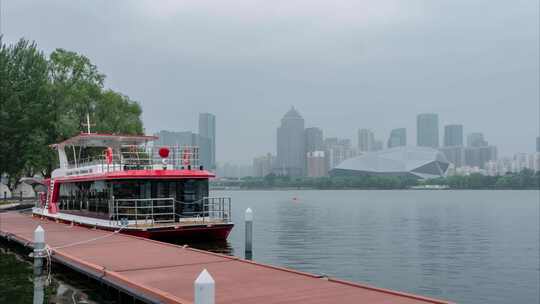 沈阳浑河码头游船盛京大剧院