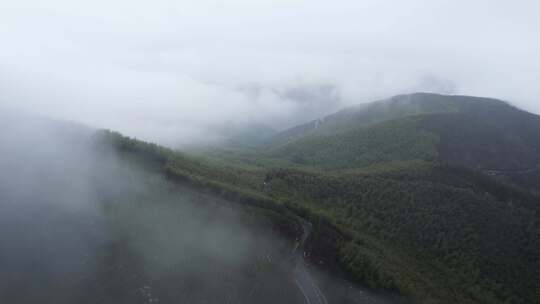 雨后山雾自然风景航拍