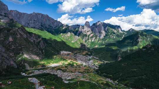 甘南迭部县扎尕那风景区航拍延时