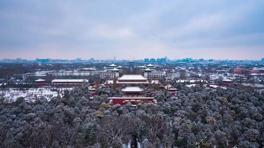 北京景山公园雪景北京中轴线