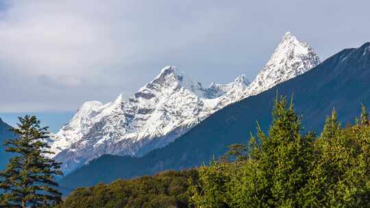 西藏林芝巴松措雪山4K延时