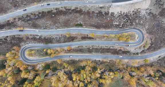 禾木秋季盘山公路航拍风光