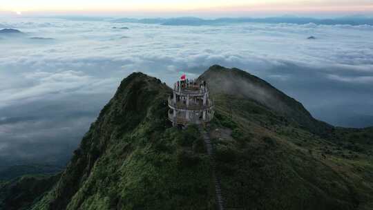 广东梅州航拍铜鼓峰粤东第一峰