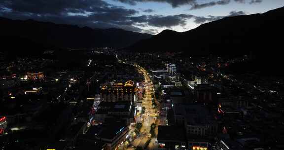 玉树夜景 玉树航拍 青海玉树