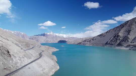 航拍新疆喀什帕米尔高原班迪尔湖
