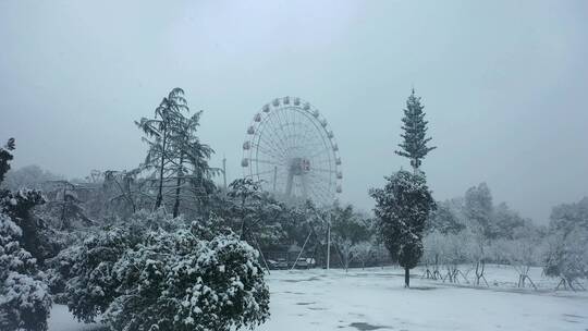 【航拍】东湖之眼雪景01