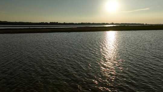 大气自然风光航拍夕阳湖水