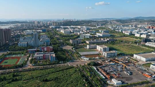 规划建设中的昆明高新技术开发区东区全景