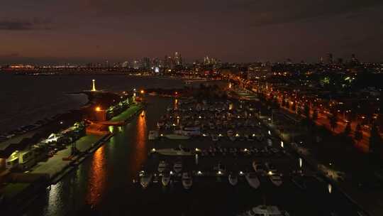 城市航拍墨尔本南岸海港港口灯塔夜景灯光船