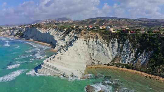 Cliff， Scala Dei Tur